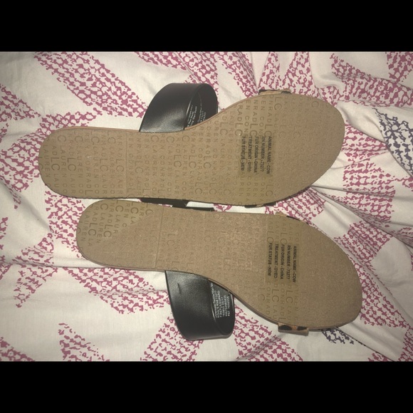 Sandals - Picture 4 of 4